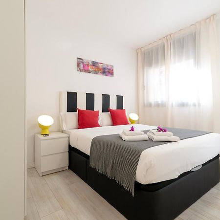 Castell Beach Aparthotel Castelldefels Esterno foto
