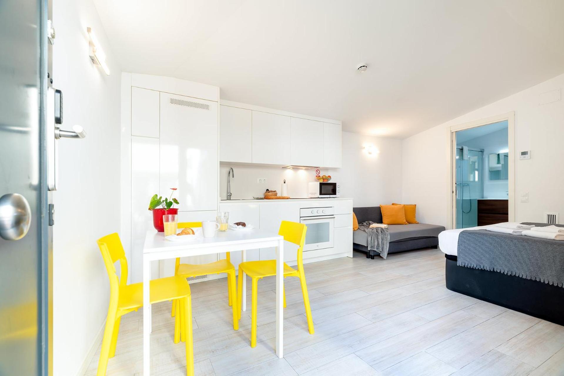 Castell Beach Aparthotel Castelldefels Esterno foto