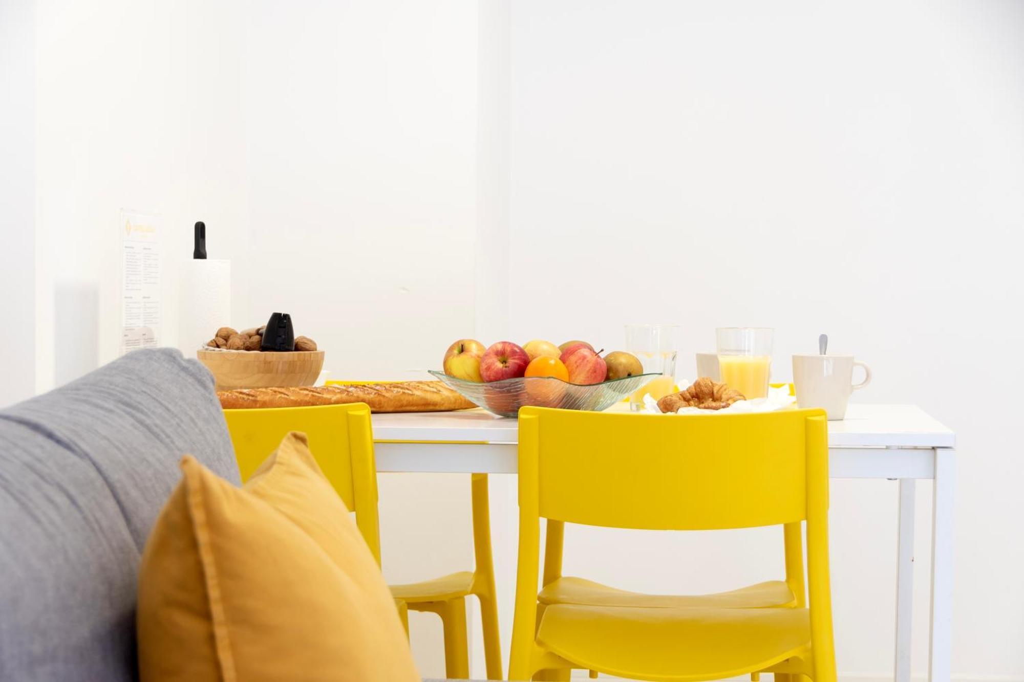 Castell Beach Aparthotel Castelldefels Esterno foto